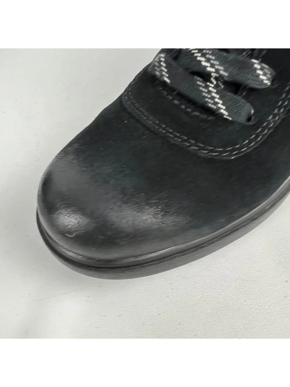 Ugg Womens Harrison Cozy Lace Up Boot Black Waterproof Suede 1130440 size 7